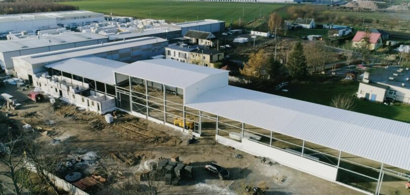 Hala z płyty warstwowej